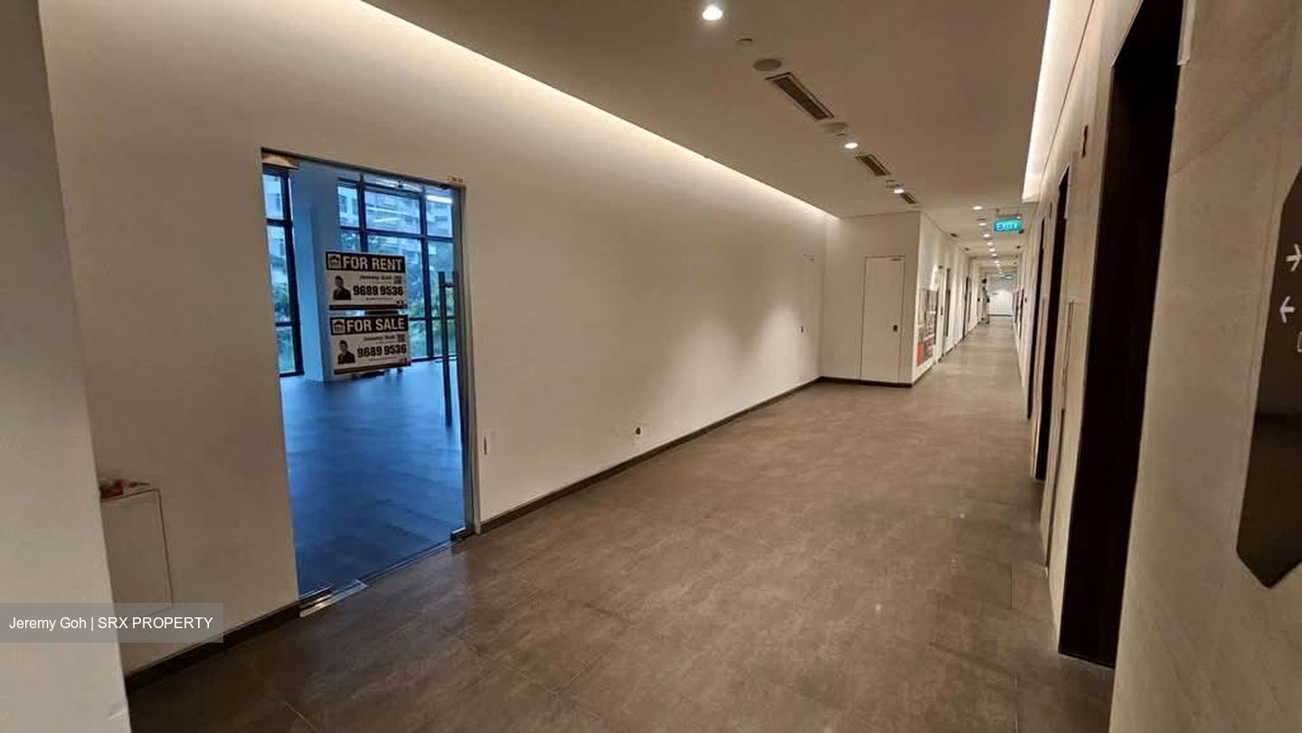 Woods Square (D25), Office #581148481